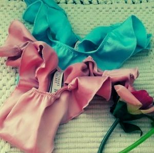 Nwt Victoria secret thong set